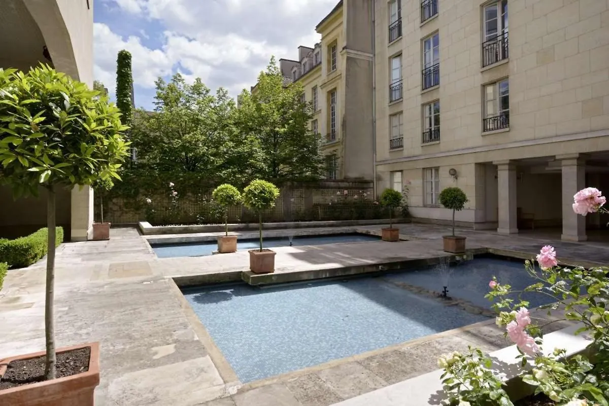 Narcisse Apartamento París Francia